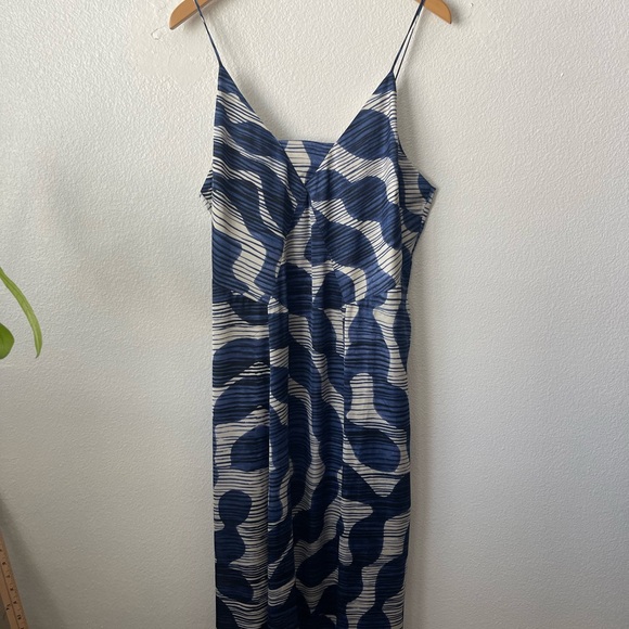 Banana Republic Satin Maxi Dress Nautical Geometric Blue Indigo Long Sz Large - Picture 2 of 9